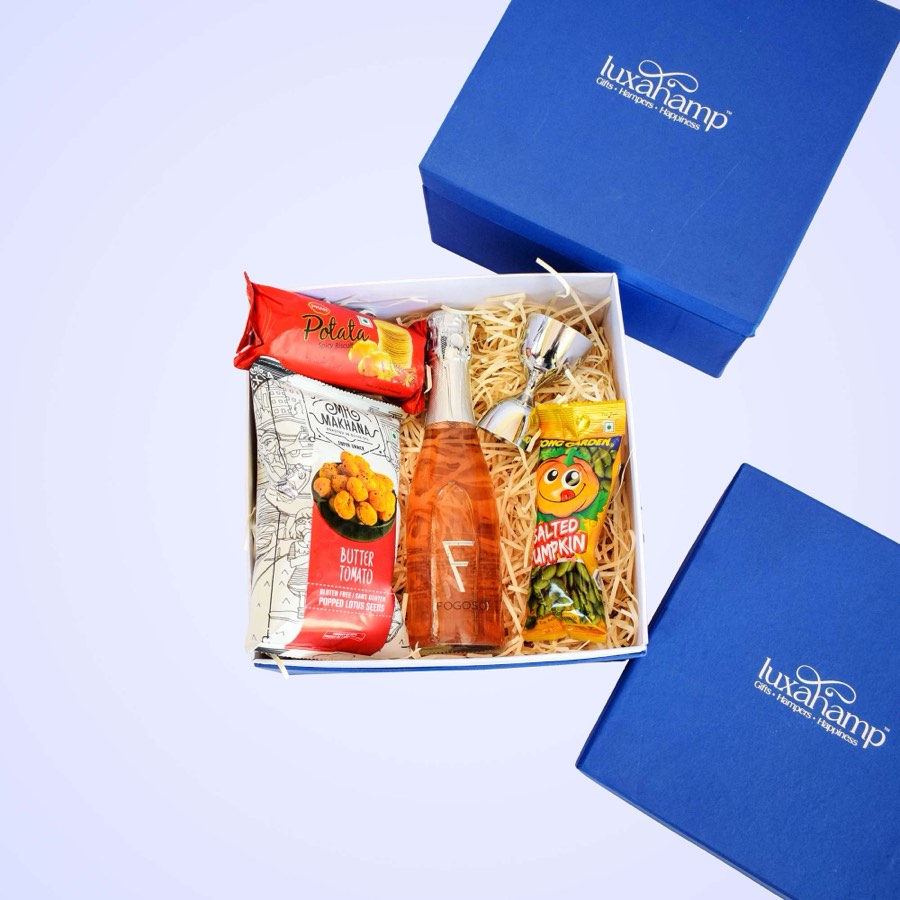 Gourmet Treats and Drinks Hamper